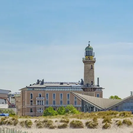 Ferienhaus Am Yachthafen, Yacht