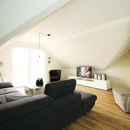 Ferienhaus Am Yachthafen, Yacht Apartment
